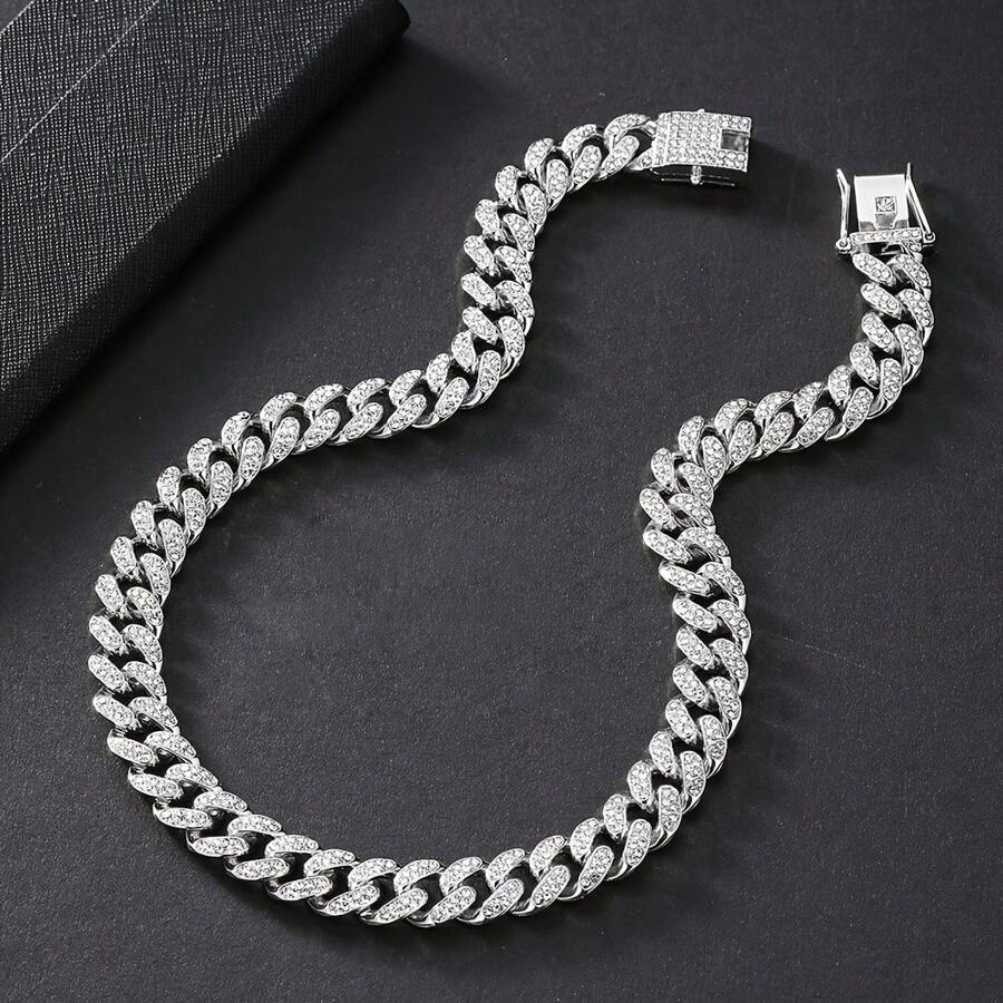 Luxury Custom Pet Name Necklace - Personalized Metal Initial Pendant for Dogs & Cats