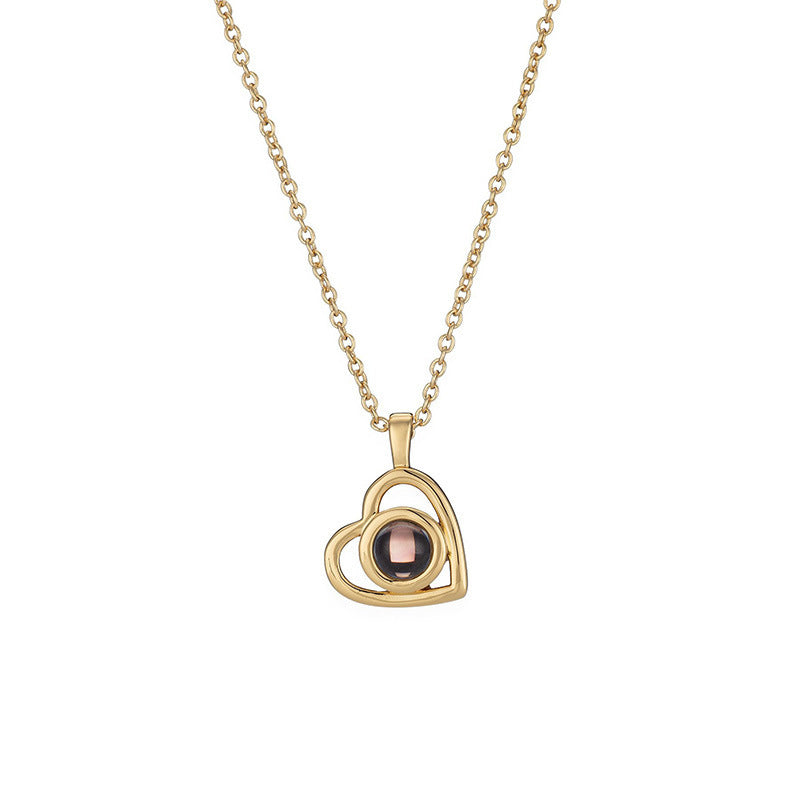 Heart-Shaped Projection Photo Necklace
